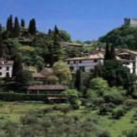 B&B Zia Maria 아솔로